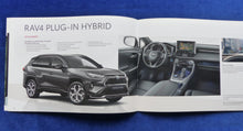 Lade das Bild in den Galerie-Viewer, Toyota RAV4 Plug-In Hybrid MJ 2022 - Prospekt Brochure 11.2021
