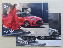 Lade das Bild in den Galerie-Viewer, Toyota Yaris Premiere Edition MJ 2021 - Prospekt Brochure + Preisliste 09.2020
