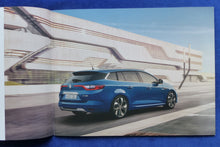 Lade das Bild in den Galerie-Viewer, Renault Megane Grandtour Bose Edition MJ 2019 - Prospekt Brochure 09.2018
