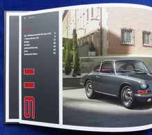 Lade das Bild in den Galerie-Viewer, Porsche 911 50 Jahre Jubiläumsmodell - Hardcover Prospekt + Preisliste 06.2013
