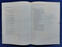 Lade das Bild in den Galerie-Viewer, VW Passat Limousine - Daten &amp; Ausstattungen MJ 2002 - Prospekt Brochure 10.2001
