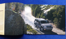 Lade das Bild in den Galerie-Viewer, Jeep Modellprogramm 2004 Grand Cherokee Wrangler - Prospekt Brochure 08.2003
