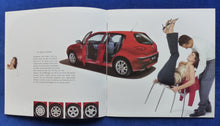 Lade das Bild in den Galerie-Viewer, Alfa Romeo 147 MJ 2001 - Prospekt Brochure + Preisliste 01.2001
