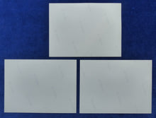 Lade das Bild in den Galerie-Viewer, Toyota Yaris Verso MJ 2000 - 3x Original Pressefotos press photos 1999
