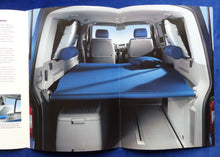 Lade das Bild in den Galerie-Viewer, VW Bus T5 Concept California Tramper MJ 2005 - Prospekt Brochure 08.2004
