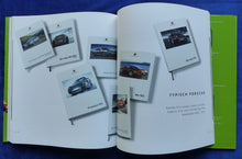 Lade das Bild in den Galerie-Viewer, Porsche 911 - die Prospekte seit 1964 964 993 996 997 991 Buch M.Häußermann 2012
