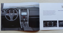 Lade das Bild in den Galerie-Viewer, Suzuki Grand Vitara 20 Jahre Sondermodell MJ 2010 - Prospekt Brochure 09.2009
