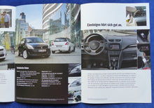 Lade das Bild in den Galerie-Viewer, Suzuki Swift BlackWhite Sondermodell MJ 2013 - Prospekt Brochure 07.2012
