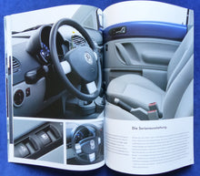 Lade das Bild in den Galerie-Viewer, VW New Beetle Colour Concept MJ 2004 - Prospekt Brochure 05.2003

