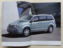 Lade das Bild in den Galerie-Viewer, Chrysler 2009 Town &amp; Country - US-Prospekt Brochure 08.2008 USA englisch
