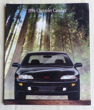 Lade das Bild in den Galerie-Viewer, Chevrolet 1996 Cavalier - US-Prospekt Brochure 07.1995 USA
