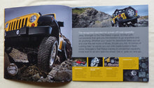 Lade das Bild in den Galerie-Viewer, Jeep 2011 Wrangler - US-Prospekt Brochure 2010 USA
