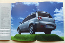 Lade das Bild in den Galerie-Viewer, Mitsubishi Outlander MJ 2004 - Prospekt Brochure 04.2003
