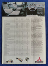 Lade das Bild in den Galerie-Viewer, Mitsubishi Pajero 2600 2300 - Prospekt Brochure 1984
