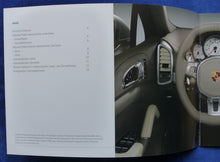 Lade das Bild in den Galerie-Viewer, Porsche Exclusive Cayenne MJ 2013 - Hardcover Prospekt + Erweiterung 02.2012
