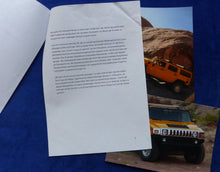 Lade das Bild in den Galerie-Viewer, Hummer H2 Offroader MJ 2003 - Presse-Information + Fotos 07.2002
