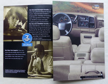 Lade das Bild in den Galerie-Viewer, Chevrolet Tahoe MJ 2002 - Prospekt Brochure + Farben &amp; Polster 11.2001
