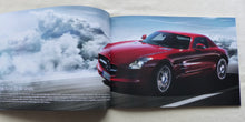 Lade das Bild in den Galerie-Viewer, Mercedes-Benz SLS AMG Coupe MJ 2011 - Prospekt Brochure + Preisliste 02.2011
