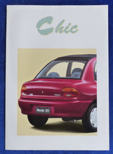 Lade das Bild in den Galerie-Viewer, Mazda 121 Chic Sondermodell - Prospekt Brochure 1993
