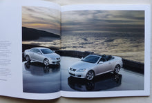 Lade das Bild in den Galerie-Viewer, Lexus IS 250C Cabrio MJ 2010 - Prospekt Brochure 05.2009
