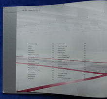 Lade das Bild in den Galerie-Viewer, Audi R8 Coupe V8 V10 quattro MJ 2011 - Hardcover Prospekt Brochure 07.2010
