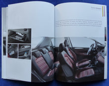 Lade das Bild in den Galerie-Viewer, Fiat Punto MJ 2011 - Prospekt Brochure 12.2010
