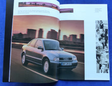 Lade das Bild in den Galerie-Viewer, Audi A4 Limousine Avant quattro MJ 1999 - Prospekt Brochure 09.1998
