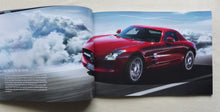 Lade das Bild in den Galerie-Viewer, Mercedes-Benz SLS AMG Coupe &amp; Roadster MJ 2012 - Prospekt Brochure 10.2011
