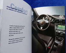 Lade das Bild in den Galerie-Viewer, Porsche 911 Carrera Typ 997 MJ 2007 - Hardcover Prospekt 05.2006 englisch
