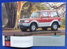 Lade das Bild in den Galerie-Viewer, Galloper Geländewagen Mitsubishi Pajero Lizenz - Prospekt Brochure 04.1998
