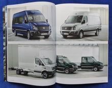 Lade das Bild in den Galerie-Viewer, VW Crafter Kombi Kastenwagen Pritschenwagen MJ 2017 - Prospekt Brochure 06.2016
