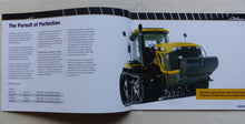 Lade das Bild in den Galerie-Viewer, Challenger MT800C Raupenschlepper - Prospekt Brochure 10.2010 englisch
