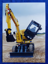 Lade das Bild in den Galerie-Viewer, Bautec Hanix Bagger kippbare Fahrerkabine - Pressefoto press photo 1996
