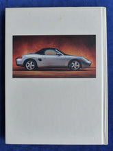 Lade das Bild in den Galerie-Viewer, Porsche Boxster Typ 986 MJ 1997 - Hardcover Prospekt Brochure 08.1996
