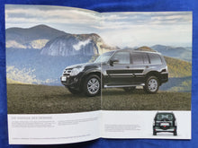 Lade das Bild in den Galerie-Viewer, Mitsubishi Pajero 3-Türer 5-Türer MJ 2013 - Prospekt Brochure 11.2012
