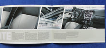 Lade das Bild in den Galerie-Viewer, VW CrossPolo Urban White Sondermodell MJ 2013 - Prospekt Brochure 10.2012
