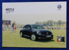 Lade das Bild in den Galerie-Viewer, VW Beetle Fender Edition Sondermodell MJ 2013 - Prospekt Brochure 11.2012
