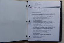 Lade das Bild in den Galerie-Viewer, Infiniti 2000 Q45 I30 G20 QX4 - Hardcover US-Pressemappe press kit 1999 USA
