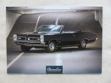 Lade das Bild in den Galerie-Viewer, Pontiac 1966 GTO Convertible - Chrome Cars Postkarte 2017
