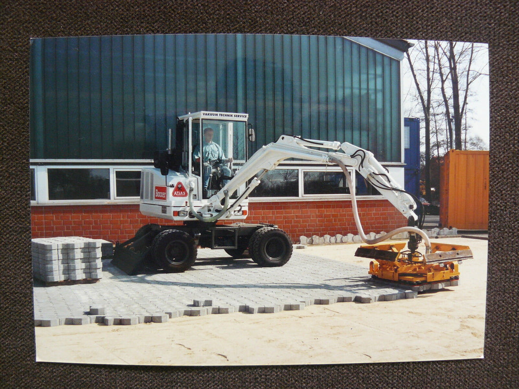 ATLAS Bagger Mobilbagger Boxxer 5V - Pressefoto press photo