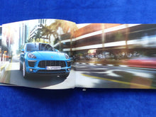 Lade das Bild in den Galerie-Viewer, Porsche Macan S Diesel Turbo MJ 2016 - Hardcover Prospekt Brochure 03.2015
