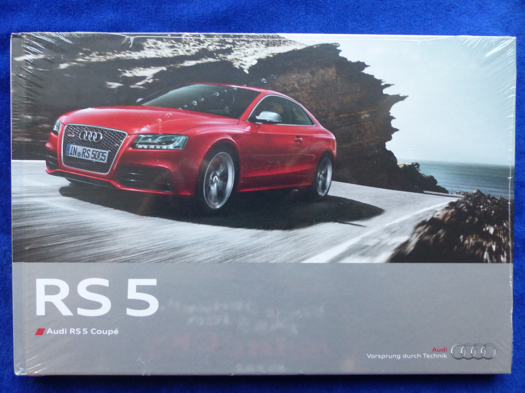 Audi RS 5 Coupe quattro MJ 2011 - Hardcover Prospekt Brochure 09.2010