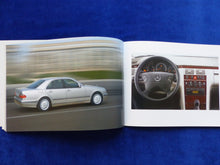 Lade das Bild in den Galerie-Viewer, Mercedes-Benz Personenwagenprogramm MJ 2001 - Prospekt Brochure 06.2000
