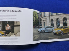 Lade das Bild in den Galerie-Viewer, VW Golf Variant Alltrack MJ 2017 - Prospekt Brochure 01.2017
