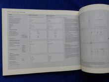 Lade das Bild in den Galerie-Viewer, Audi Q7 FSI TDI quattro MJ 2006 - Prospekt Brochure 01.2006
