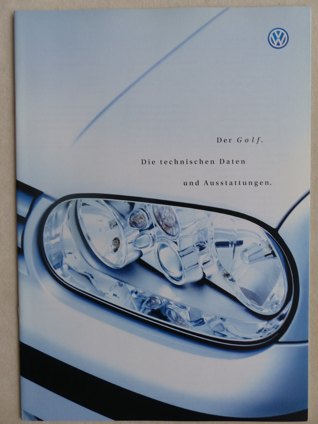 VW Golf V6 4Motion - Daten & Ausstattungen MJ 2001 - Prospekt Brochure 10.2000