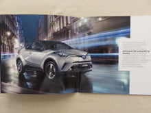 Lade das Bild in den Galerie-Viewer, Toyota C-HR MJ 2017 - Prospekt Brochure 09.2016
