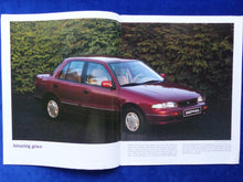 Lade das Bild in den Galerie-Viewer, Kia 1997 Sephia 1.6 SLX GTX - US-Prospekt Brochure 1996 USA

