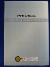 Lade das Bild in den Galerie-Viewer, Toyota Prius - Audio &amp; Navigation 2005 - Prospekt Brochure 10.2004 Japan
