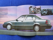 Lade das Bild in den Galerie-Viewer, Renault 19 Chamade Stufenheck MJ 1990 - Prospekt Brochure 09.1989
